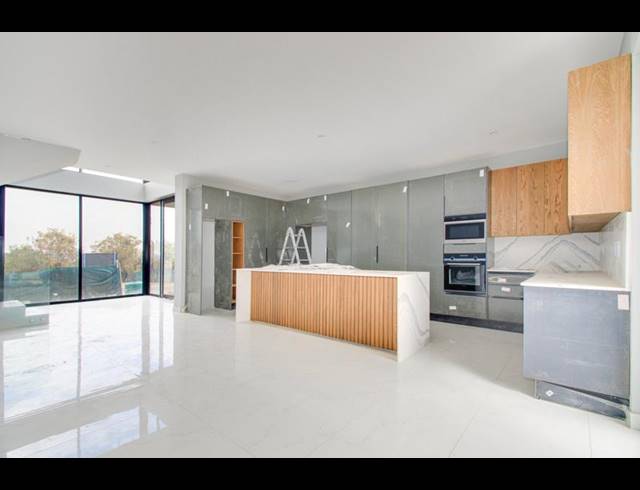 4 BEDROOM HOUSE FOR SALE IN STEYN CITY